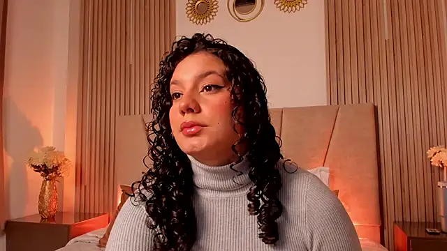 Snapshot of Rachell_Jamess chatting on 11/16/25, 03:34 Rachell Jamess online show from 11/16/25, 03:34