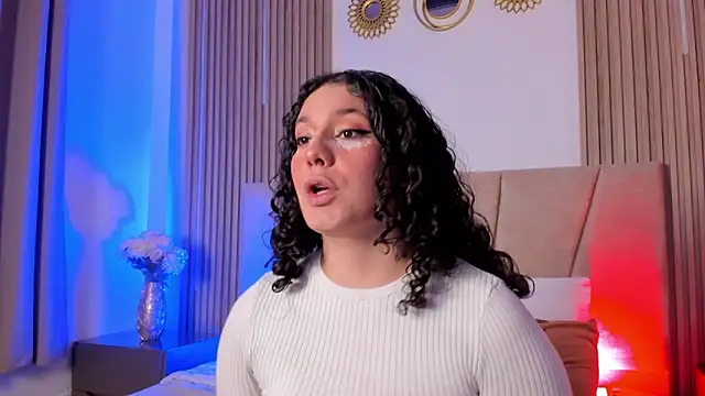 Snapshot of Rachell_Jamess chatting on 11/19/25, 03:39 Rachell Jamess online show from 11/19/25, 03:39