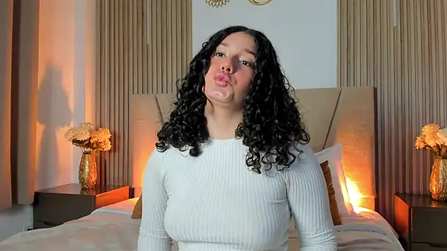 Snapshot of Rachell_Jamess chatting on 11/27/25, 03:30 Rachell Jamess online show from 11/27/25, 03:30