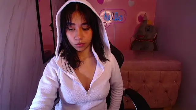 cristal11 ch online show from 10/18/25, 11:00