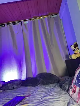 EVAH LEE  online show from 02/24/26, 01:03