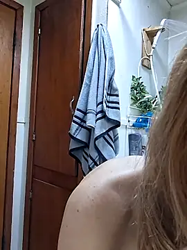 PeachyAriel online show from 04/10/26, 02:22