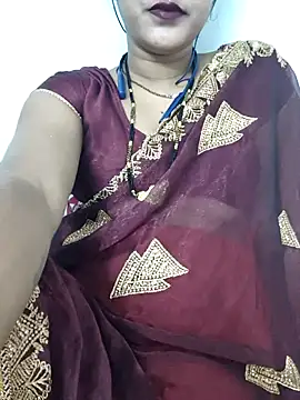 BEAUTY QUE online show from 10/24/25, 07:21