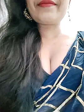 Sofia-ex online show from 10/13/25, 07:30