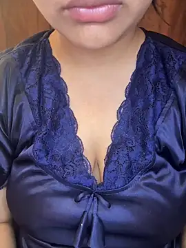 Snapshot of annanya01 chatting on 05/21/26, 03:57 annanya01 online show from 05/21/26, 03:57
