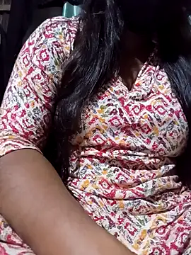 ANNA HOT111 online show from 10/10/25, 08:24