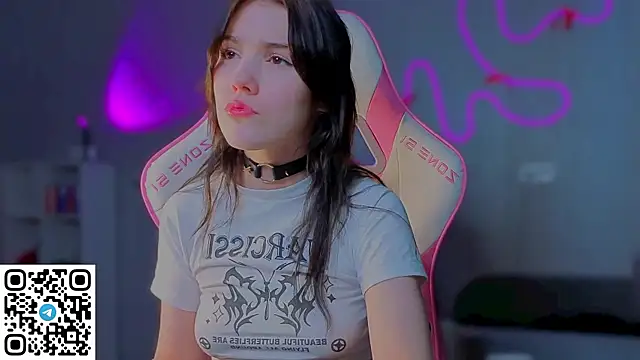 Sophie SkyAngel online show from 03/05/26, 12:56