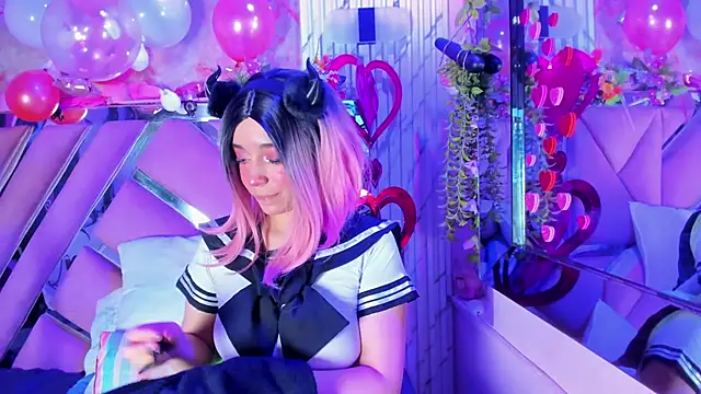 Akane Hikari  online show from 02/04/26, 03:56