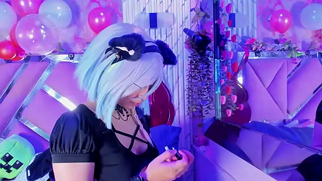 Akane Hikari  online show from 02/12/26, 03:45