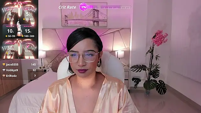 Snapshot of Sharon_breezee chatting on 11/02/25, 03:42 Sharon breezee online show from 11/02/25, 03:42