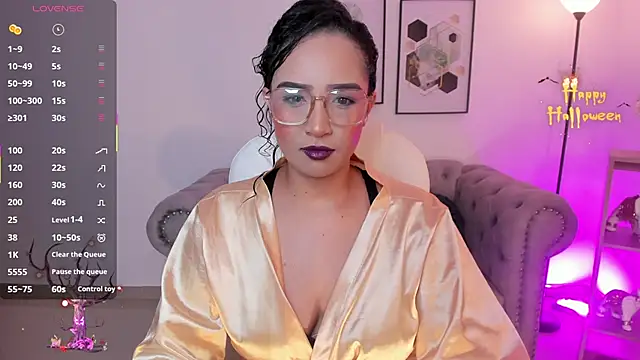 Snapshot of Sharon_breezee chatting on 11/04/25, 04:22 Sharon breezee online show from 11/04/25, 04:22