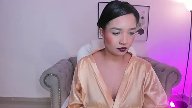 Snapshot of Sharon_breezee chatting on 11/21/25, 04:22 Sharon breezee online show from 11/21/25, 04:22