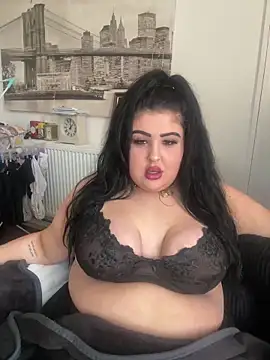 Snapshot of cbabyxox chatting on 04/30/26, 02:23 cbabyxox online show from 04/30/26, 02:23