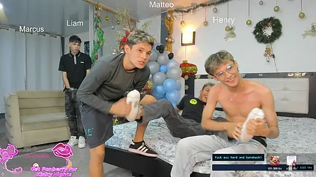 Bisexlifehot   online show from 12/22/25, 11:24