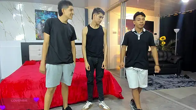 Snapshot of Bisexlifehot__ chatting on 03/22/26, 11:19 Bisexlifehot online show from 03/22/26, 11:19