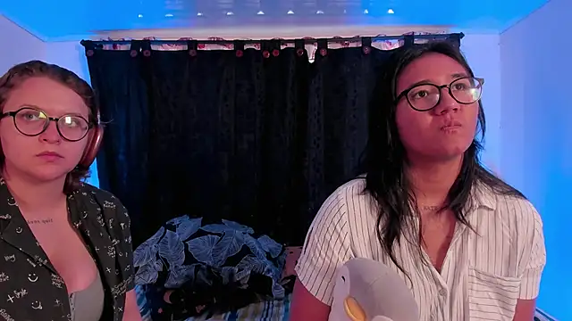CrazyCakes  online show from 05/25/26, 06:03