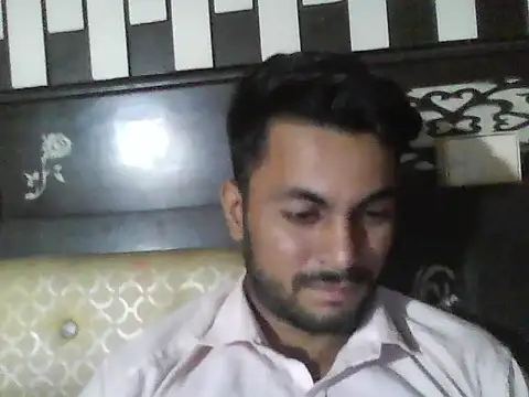 ursdreamperson online show from 11/03/25, 05:42