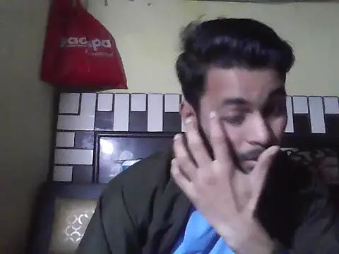 ursdreamperson online show from 12/15/25, 03:55