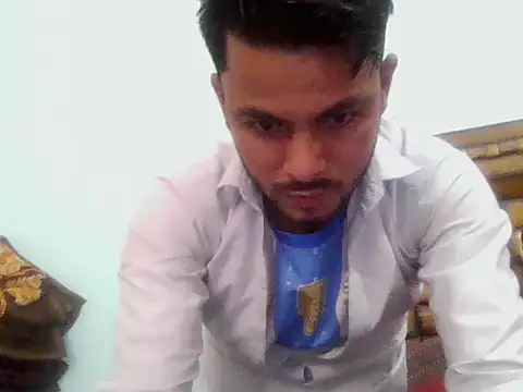 Snapshot of ursdreamperson chatting on 03/23/26, 01:53 ursdreamperson online show from 03/23/26, 01:53