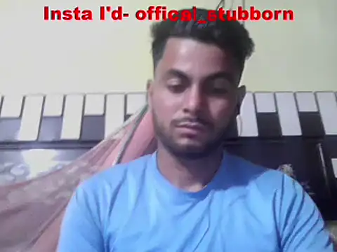 Snapshot of ursdreamperson chatting on 04/17/26, 02:20 ursdreamperson online show from 04/17/26, 02:20