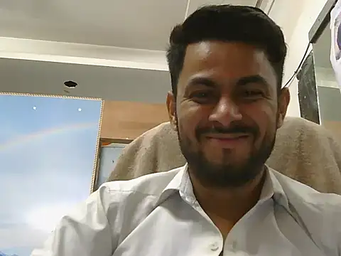 Snapshot of ursdreamperson chatting on 04/28/26, 02:27 ursdreamperson online show from 04/28/26, 02:27