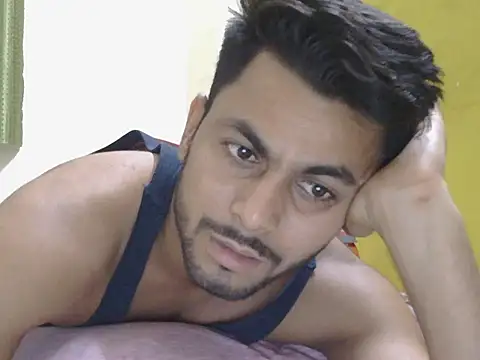 Snapshot of ursdreamperson chatting on 05/06/26, 01:49 ursdreamperson online show from 05/06/26, 01:49
