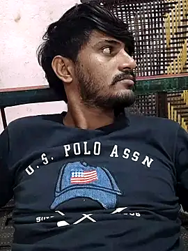 krishjaat43 online show from 10/28/25, 05:22