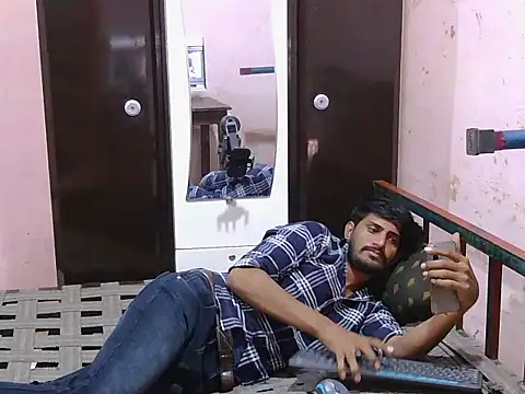 krishjaat43 online show from 10/29/25, 03:58