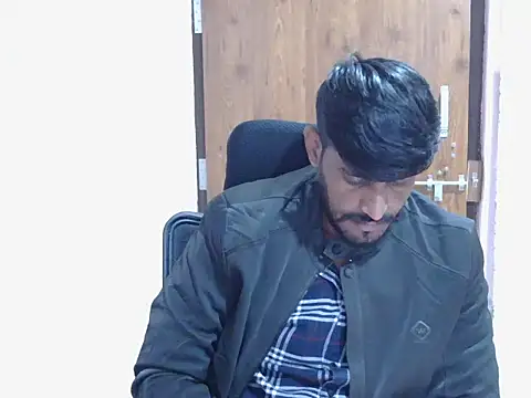 krishjaat43 online show from 11/23/25, 05:40