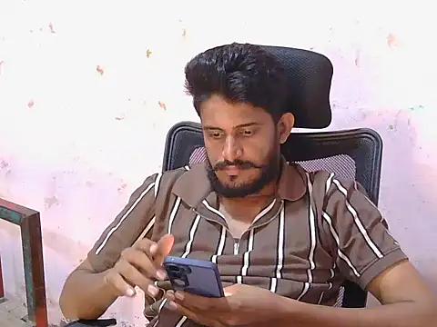 Snapshot of krishjaat43 chatting on 06/03/26, 02:33 krishjaat43 online show from 06/03/26, 02:33