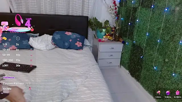 Snapshot of angelly__kate chatting on 09/26/25, 04:27 angelly  kate online show from 09/26/25, 04:27