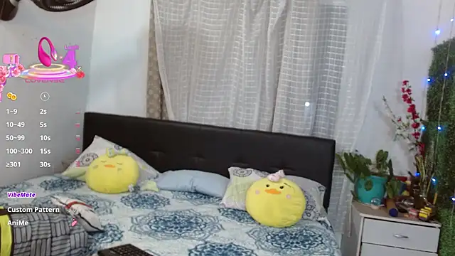 Snapshot of angelly__kate chatting on 09/30/25, 03:00 angelly  kate online show from 09/30/25, 03:00