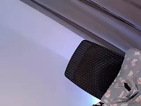 Snapshot of Miss_Heather chatting on 10/15/25, 11:32 Miss Heather online show from 10/15/25, 11:32