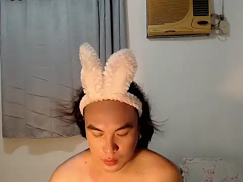 asianayumi online show from 02/11/26, 05:07