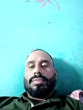 Snapshot of amitkumarkangra chatting on 09/21/25, 02:24 amitkumarkangra online show from 09/21/25, 02:24