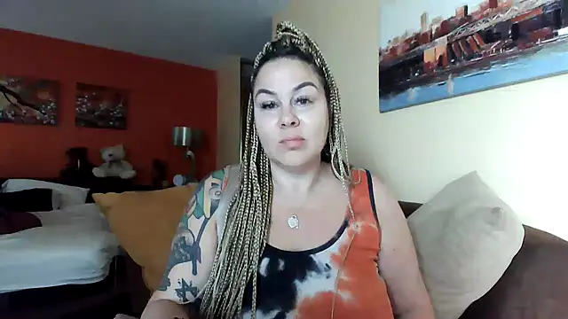 Snapshot of number1slut chatting on 12/27/24, 03:26 number1slut online show from 12/27/24, 03:26