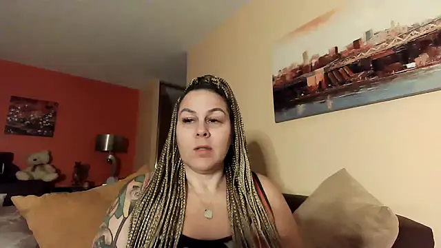 Snapshot of number1slut chatting on 12/30/24, 04:42 number1slut online show from 12/30/24, 04:42