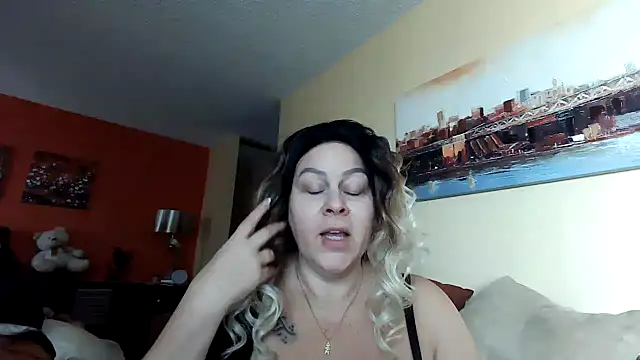 Snapshot of number1slut chatting on 01/29/25, 04:08 number1slut online show from 01/29/25, 04:08