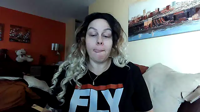 Snapshot of number1slut chatting on 01/29/25, 07:11 number1slut online show from 01/29/25, 07:11