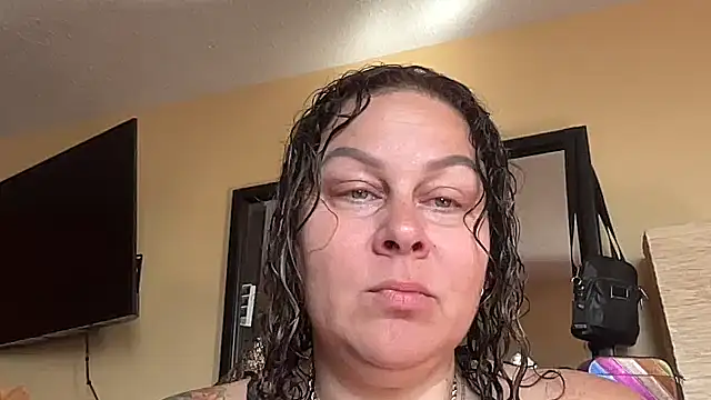 number1slut online show from 06/16/26, 01:47