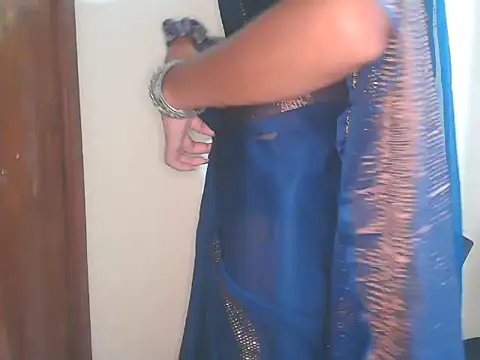 Ankita Chandel online show from 12/14/25, 06:34