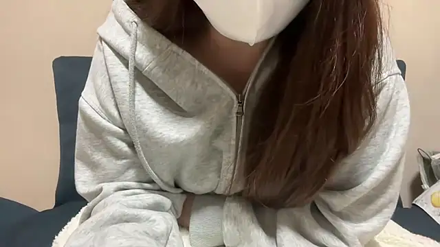 mayu06000 online show from 10/22/25, 06:18