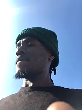 cuminsidebby online show from 10/17/25, 06:05