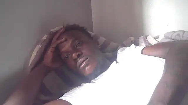 Snapshot of cuminsidebby chatting on 12/18/25, 06:41 cuminsidebby online show from 12/18/25, 06:41