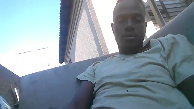 Snapshot of cuminsidebby chatting on 01/18/26, 04:00 cuminsidebby online show from 01/18/26, 04:00