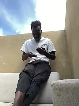 Snapshot of cuminsidebby chatting on 04/09/26, 09:04 cuminsidebby online show from 04/09/26, 09:04