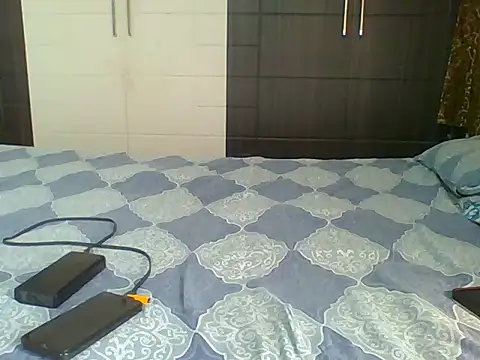 Snapshot of Naughty_Boy_Telugu chatting on 10/10/25, 09:41 Naughty Boy Telugu online show from 10/10/25, 09:41