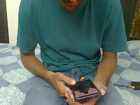 Snapshot of Naughty_Boy_Telugu chatting on 10/20/25, 09:32 Naughty Boy Telugu online show from 10/20/25, 09:32