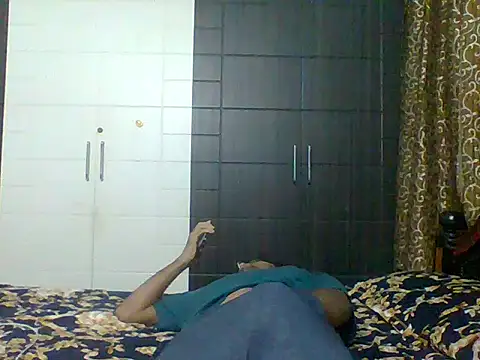 Snapshot of Naughty_Boy_Telugu chatting on 12/05/25, 05:09 Naughty Boy Telugu online show from 12/05/25, 05:09