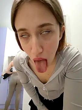 yourfavpsy  online show from 10/11/25, 01:31